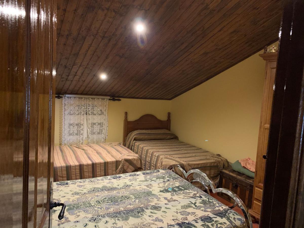 Monte Rosado Viviendas Vacacionales La Peza المظهر الخارجي الصورة