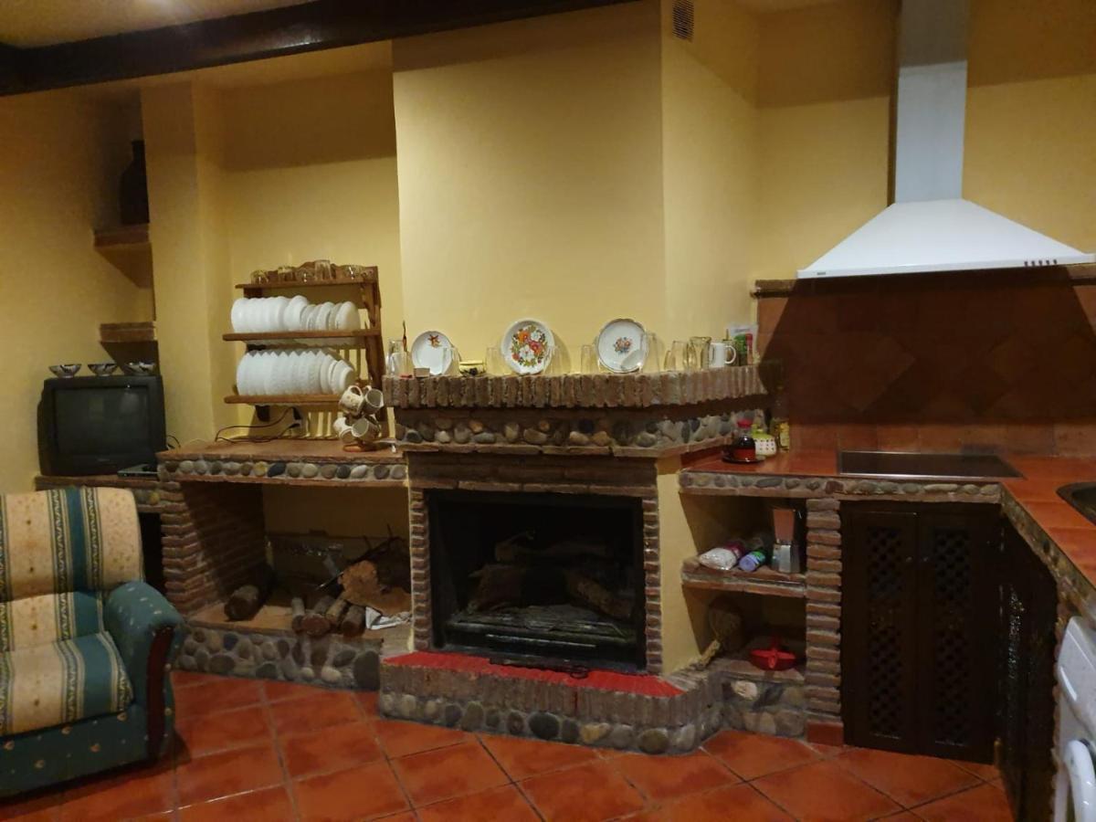 Monte Rosado Viviendas Vacacionales La Peza المظهر الخارجي الصورة